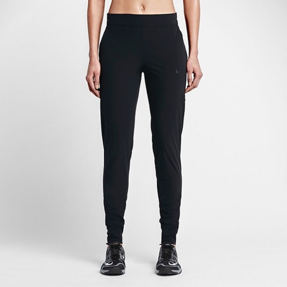 Nike Bliss Training Pant Skinny Jogger in Black Size Small